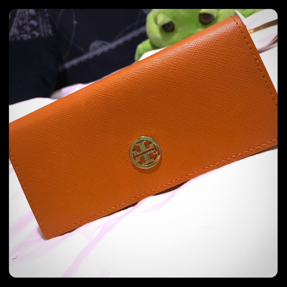 Authentic Tory Burch Sunglasses Case